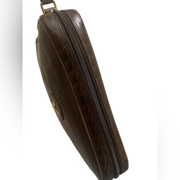 Mario Valentino Vintage Monogrammed Leather Clutch/Toiletry Bag🔥EUC! - Picture 9 of 10